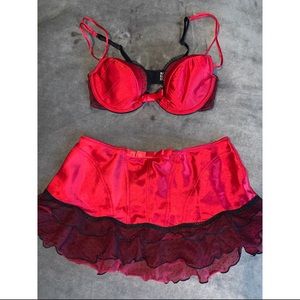 Jezebel matching lingerie set